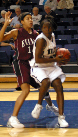 Juwanna_Rivers