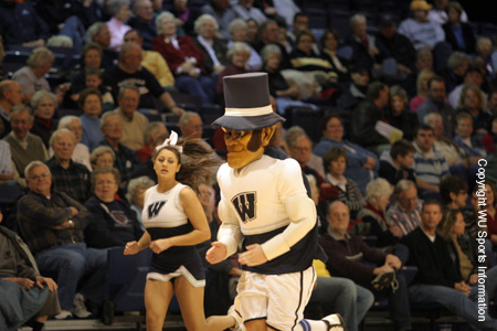 0607MBBCrowdNWMSU01
